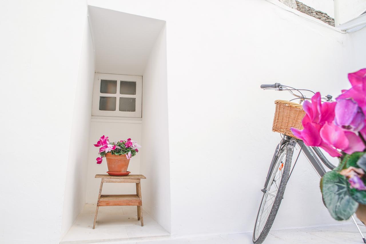 Trullo Essenza-Trulli Anti Charme & Relax Bed & Breakfast Alberobello Luaran gambar